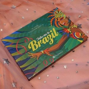 BRAND NEW Take Me To Brazil 30 Eyeshadow Palette
